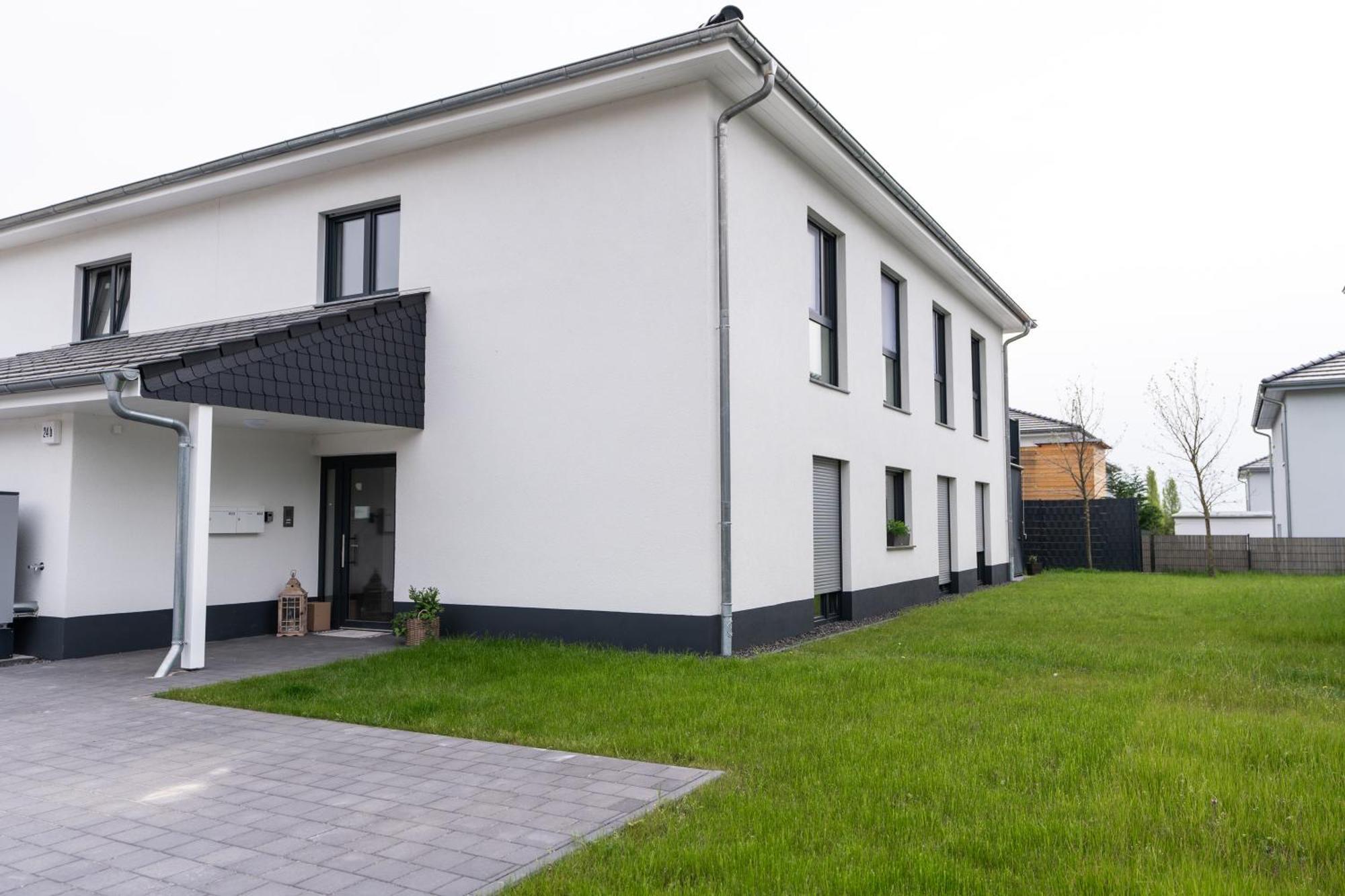 Moderne & Familienfreundliche Ferienwohnung Am Goitzschesee Pouch Exteriör bild